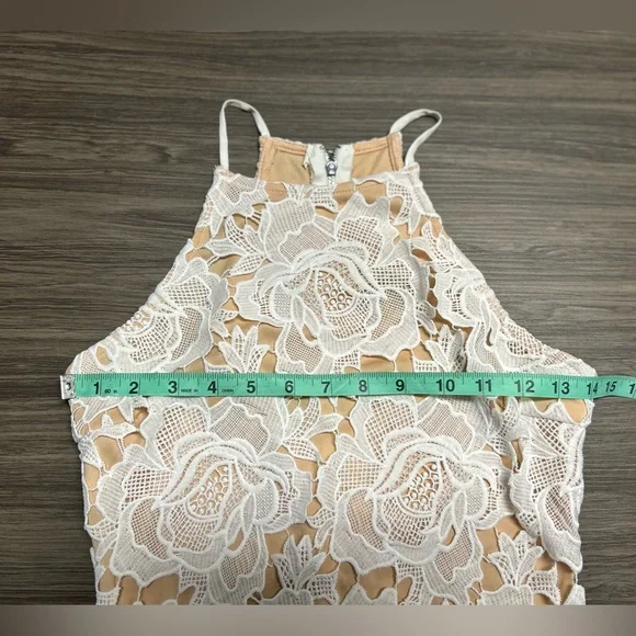 Lulu's Size XS Temps De L'Amour White Lace Dress - Picture 4 of 7
